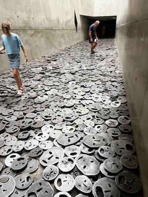 Fallen Leaves with People, Jewish Museum